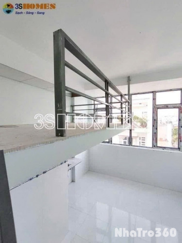 DUPLEX CỬA SỔ TRỜI GẦN VHU