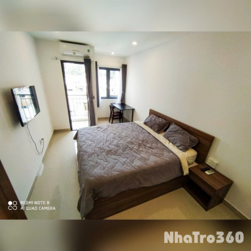 Cho thuê căn hộ 1PN, ban công, Q10, đường Thành Thái, gần ĐH Y Khoa, ĐH Bách Khoa, Vạn Hạnh Mall