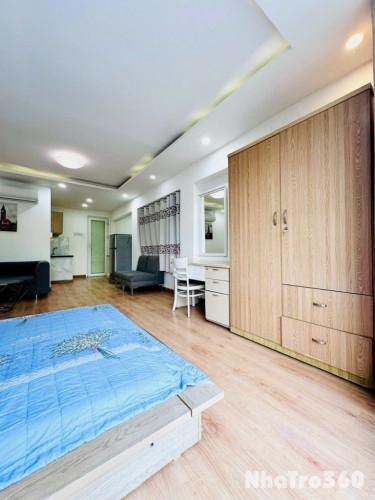 Cho thuê căn studio 30m2 đối diện công viên Tao Đàn, Dinh Độc Lập, nhà thờ Đức Bà, Bưu điện Thành phố, chợ Bến Thành