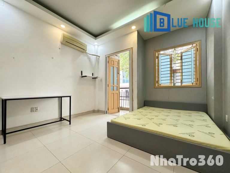 CĂN HỘ BAN CÔNG MÁY GIẶT RIÊNG NGAY TÂN BÌNH Q10