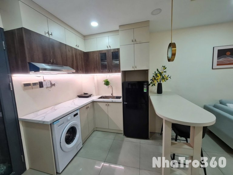 1pn máy giặt riêng ban công gần sân bay tân bình