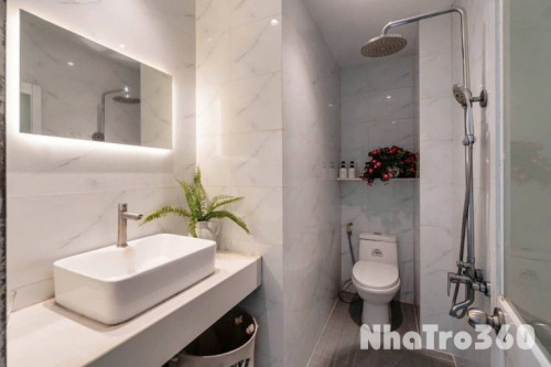 Cho thuê căn hộ Quận 1, gần Chợ Bến Thành