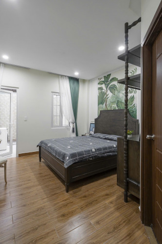 Cho thuê căn Studio Sân vườn - Lý Tự Trọng, quận 1