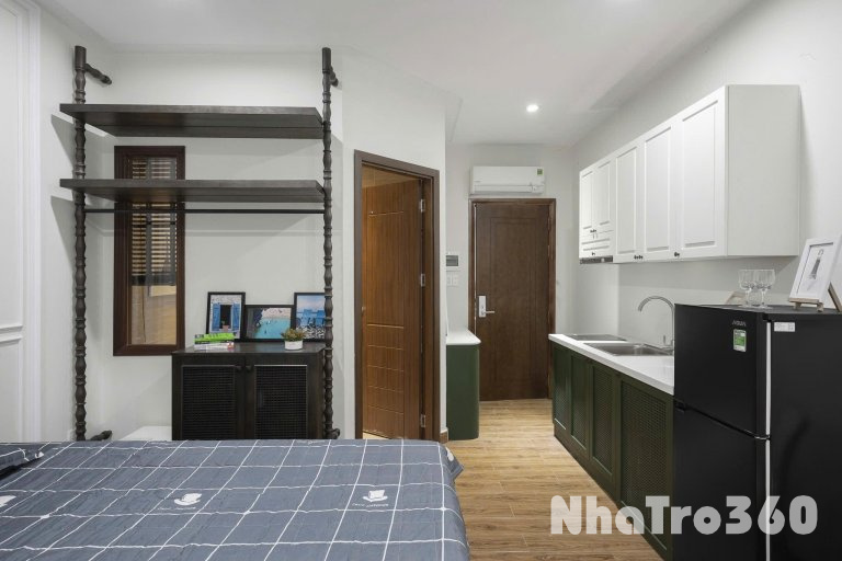 Cho thuê căn Studio Sân vườn - Lý Tự Trọng, quận 1