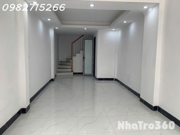 Cho thuê nhà riêng tại La Tinh, Đông La, Hoài Đức, Hà Nội, 30m2, 10 triệu