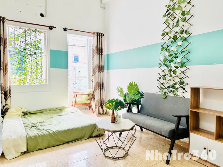 Cho thuê căn hộ ban công quận 4 - đoàn văn bơ - gần cầu khánh hội, cầu tân thuận