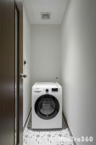 Cho thuê căn Studio Sân vườn - Lý Tự Trọng, quận 1