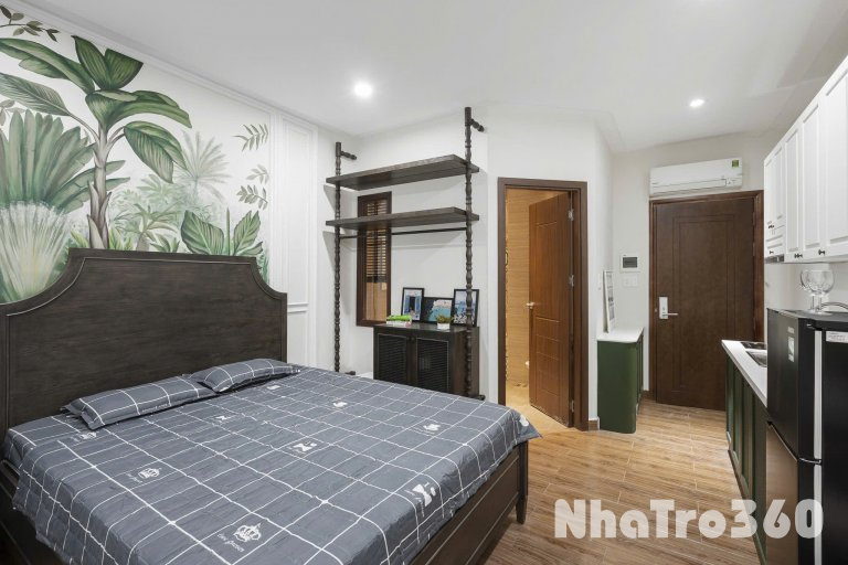 Cho thuê căn Studio Sân vườn - Lý Tự Trọng, quận 1