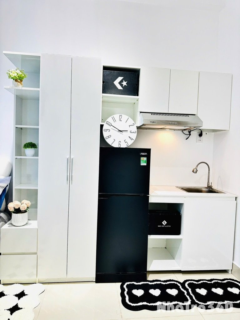 Căn Hộ Full Nội Thất Ban Công Thoáng