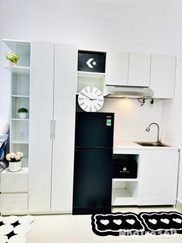 Căn Hộ Full Nội Thất Ban Công Thoáng