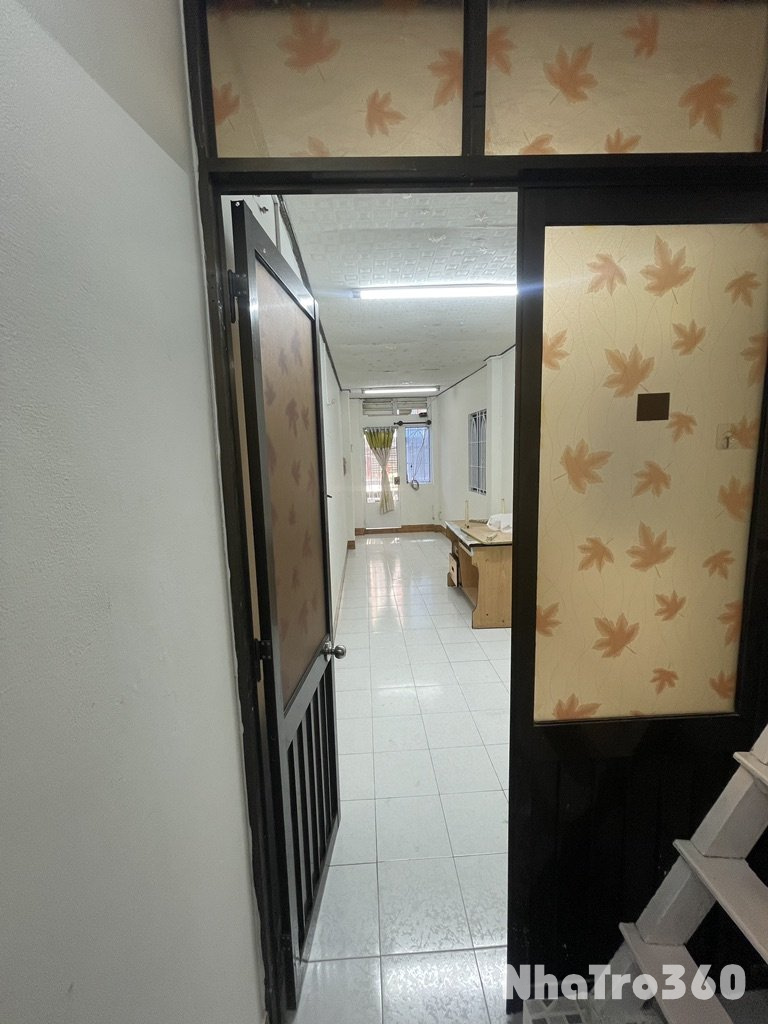 Nhà riêng Hồ Thị Kỷ q10 2pn 2wc 2 ban công