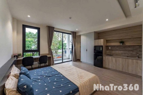 Căn Hộ Rộng Cho Thuê Tân Bình Ban Công Giáp Q10