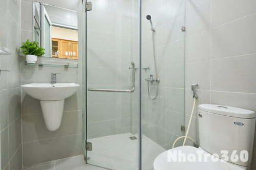 Căn hộ dịch vụ full nội thất Q1, gần Pullman, chợ Thái Bình, chợ Bến Thành, phố tây Bùi Viện, cầu Ông Lãnh