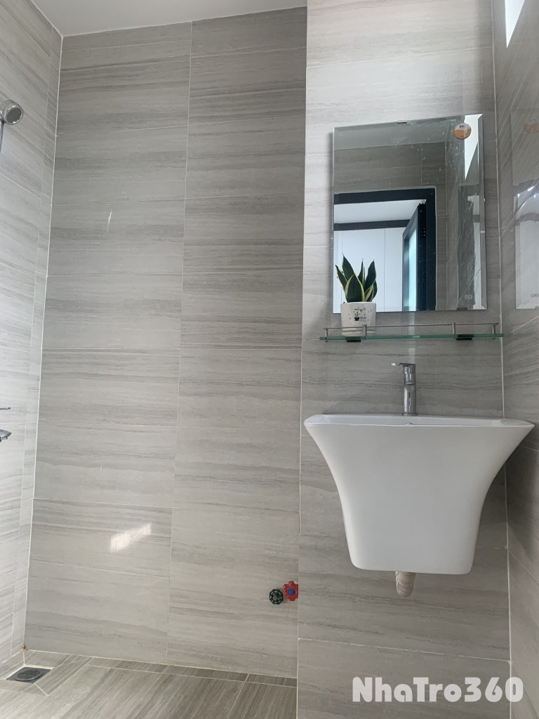 Cho thuê căn hộ Q1, gần ĐH Văn Lang, Cầu Ông Lãnh, Công Viên 23/9