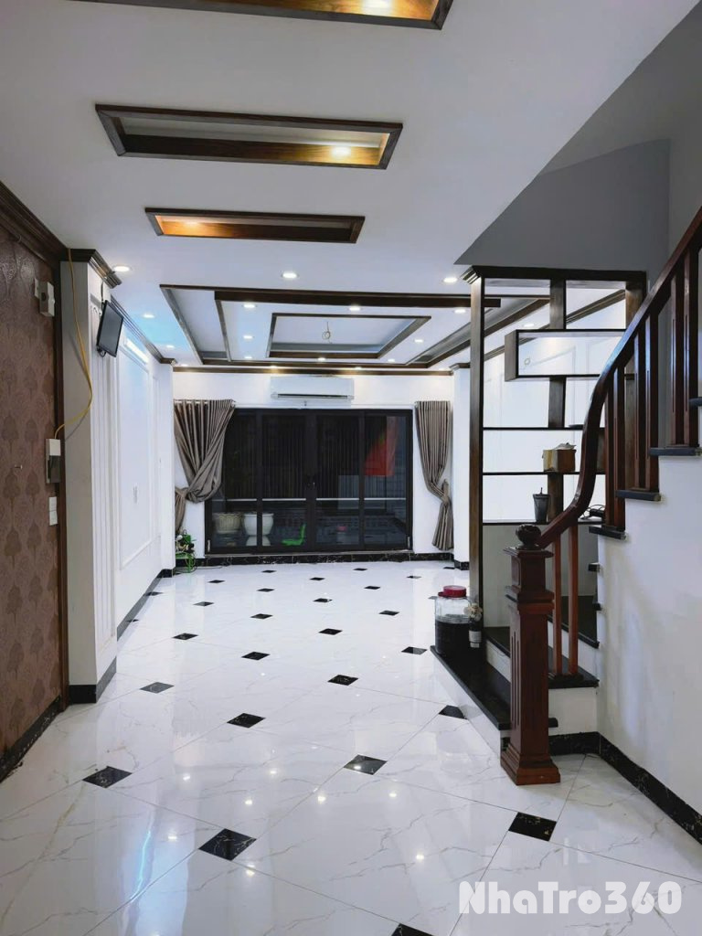 Cho thuê nhà nguyên căn mới ngõ 299 Hoàng Mai.50m², 5 tầng + 1 tum, 19 Triệu