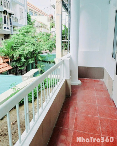 Cho thuê căn hộ 1PN, Q10, đường Tô Hiến Thành, gần ĐH Bách Khoa, Sân Vận Động Phú Thọ, Nhà Thờ Đồng Tiến