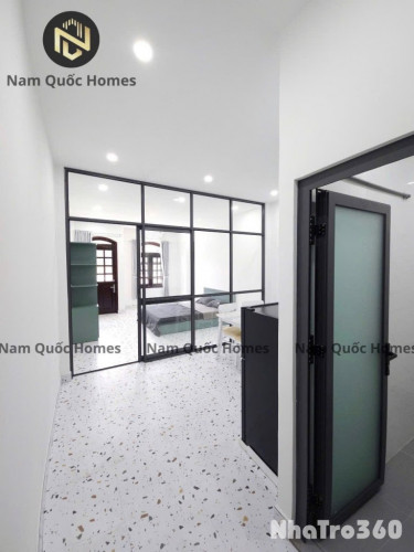 CHO THUÊ PHÒNG TÁCH BẾP BAN CÔNG CỬA SỔ TO FULL NỘI THẤT SÁT SÂN BAY TSN