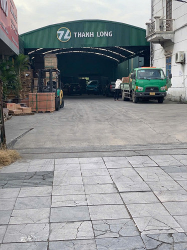 Chính chủ cần cho thuê gấp nhà xưởng và khu văn phòng với đầy đủ tiện ích sinh hoạt và kinh doanh