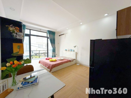 STUDIO bancon full nội thất gần chợ Tân Quy , ĐH Tôn Đức Thắng