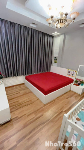 Cho thuê nhà nguyên căn ngõ Bùi Xương Trạch, 30m2, 4 tầng, 2 ngủ, 10 Triệu