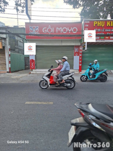 Cho Thuê Nhà Góc 2 Mặt Tiền Lê Văn Thọ P.9, Gò Vấp- Diện tích: 5,5m x 11m. Giá 28 triệu