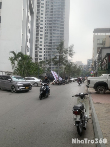 Cho thuê văn phòng tại 222 hoàng công chất