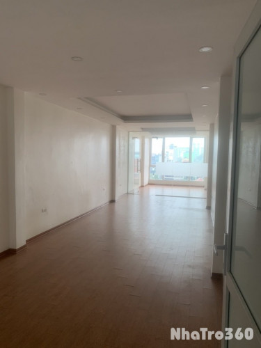 Cho thuê văn phòng tại 222 hoàng công chất