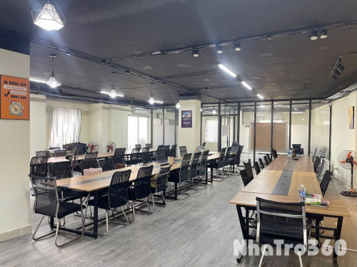 Cho thuê văn phòng tại ngõ 57 Nguyễn Hoàng, Hà Nội diện tích 200m2 giá 32tr cực đẹp