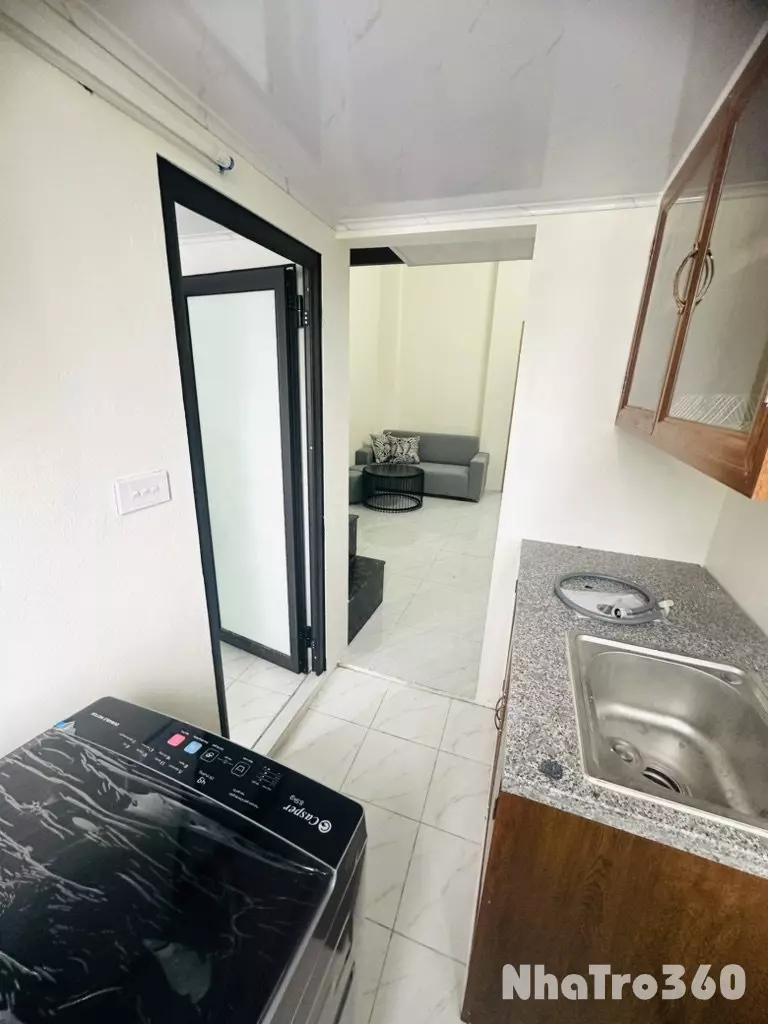 PHÒNG GÁC XÉP CẠNH SÂN BÓNG HÀ TRÌ