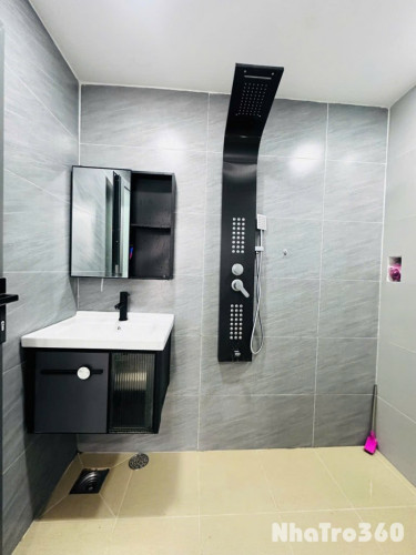 CHO THUÊ PHÒNG TRỌ NGAY TÂN BÌNH: 1 LỬNG 1 TRỆT CỬA SỔ TO SIÊU MÁT