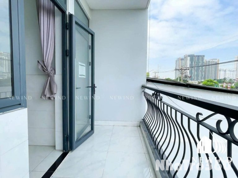 Căn Hộ Ban Công, Ngay Lotte Mart, Đại Học Tôn Đức Thắng, Sunrise City, Cầu Kênh Tẻ Quận 7