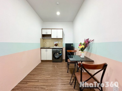 Căn 2PN ban công quận 1 ngày cầu Nguyễn Văn Cừ