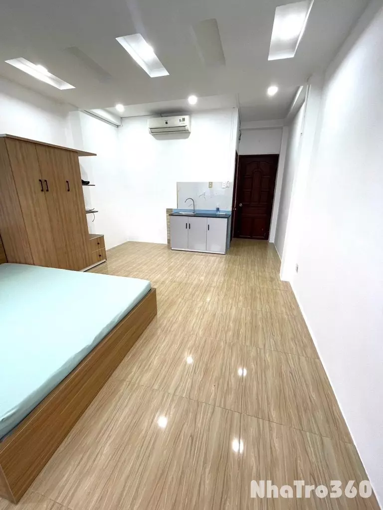 Studio ban công quận 4 ngay ĐH Nguyễn Tất Thành