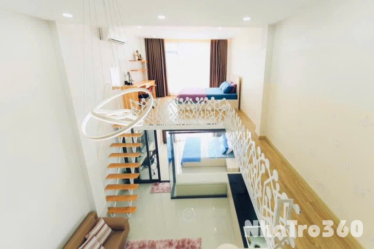 Cho thuê căn hộ có gác, ban công, Q1 || ngay Trần Đình Xu || gần Công Viên 23 tháng 9, cầu Nguyễn Văn Cừ