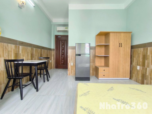 Cho thuê căn hộ 1PN, ban công, Q10 || ngay 3 tháng 2 || gần Sân Vận Động Phú Thọ, Bệnh viện Chợ Rẫy, Bến Xe Chợ Lớn