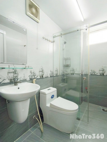 Cho thuê căn hộ 1PN, ban công, Q10 || ngay 3 tháng 2 || gần Sân Vận Động Phú Thọ, Bệnh viện Chợ Rẫy, Bến Xe Chợ Lớn