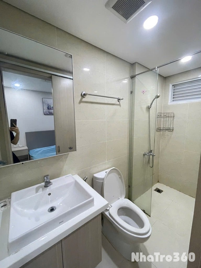 Cho thuê phòng quận 1 view thành phố 🌆