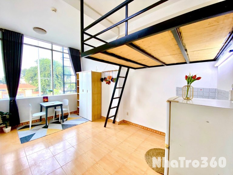 DUPLEX CỬA SỔ FULL SÁNG NGAY ETOWN CỘNG HOÀ