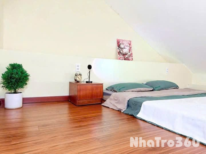 Căn hộ có gác ngay Q7, Crescent Mall