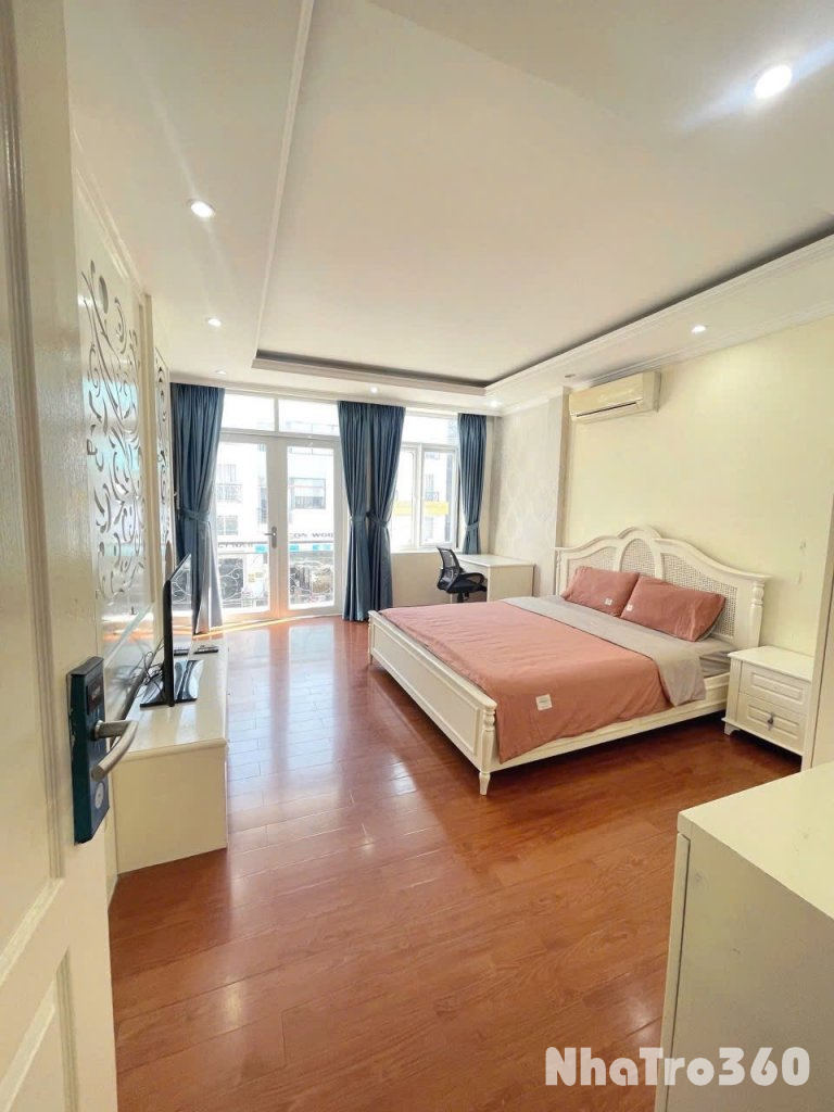 STUDIO vách ngăn bancon nội khu Phú Mỹ Hưng , gần RMIT