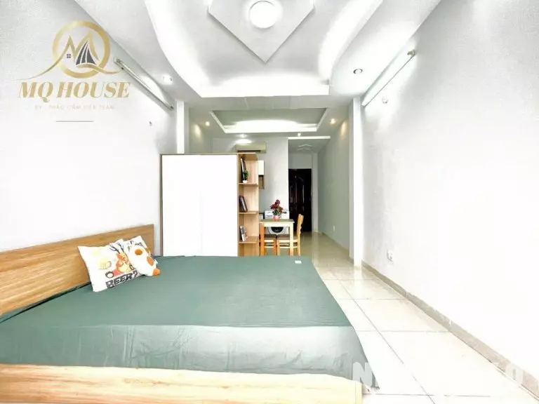 STUDIO BAN CÔNG FULL NỘI THẤT NGAY Q1