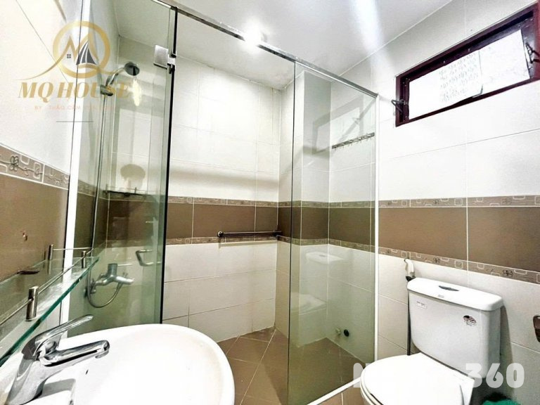 STUDIO BAN CÔNG FULL NỘI THẤT NGAY Q1