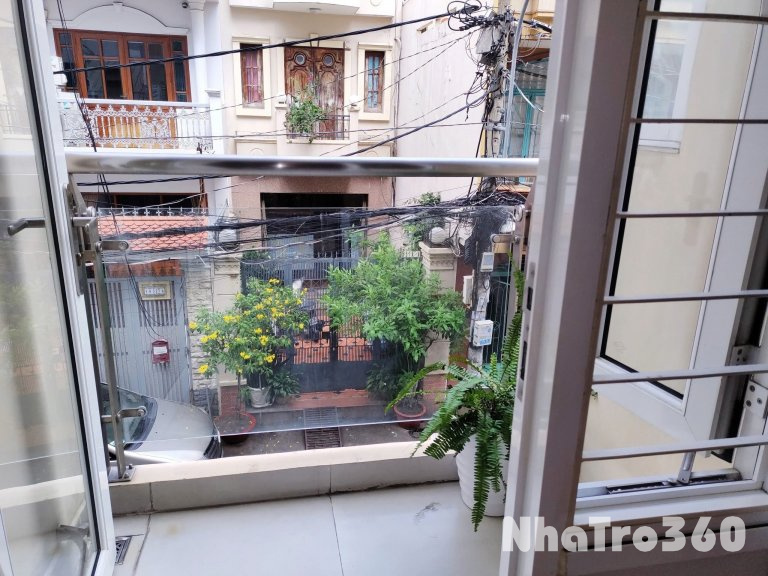 Cho thuê căn hộ ban công, Q1 || ngay Nguyễn Thái Bình || gần chợ Bến Thành, cầu Calmette, Công viên 23 tháng 9