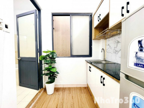 DUPLEX CỬA SỔ FULL NỘI THẤT QUẬN 10 GẦN VẠN HẠNH MALL