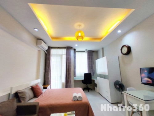 Cho thuê căn hộ ban công, Q1 || ngay Nguyễn Thái Bình || gần chợ Bến Thành, cầu Calmette, Công viên 23 tháng 9