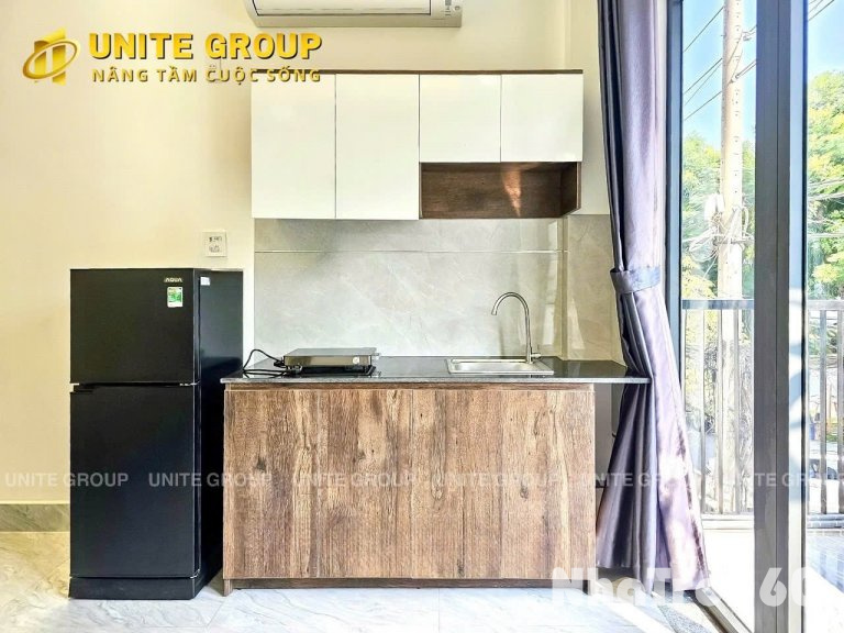 STUDIO Ban công nằm ngay trung tâm Quận 7 gần chợ Tân Quy