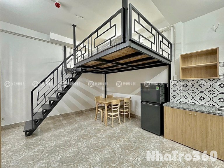 Căn hộ có gác cửa sổ 40m2 gần ETOWN