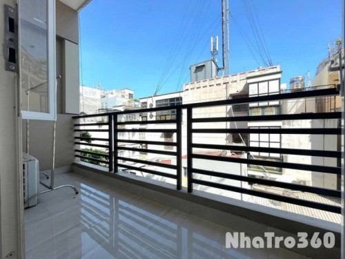 Cho thuê căn hộ ban công, Q10 || ngay Tô Hiến Thành || gần Đại Học Bách Khoa, Sân Vân Động Phú Thọ, Nhà thờ Đồng Tiến