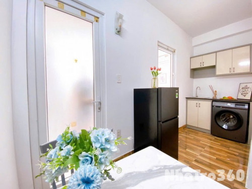 CHO THUÊ STUDIO CỬA SỔ TÁCH BẾP FULL NỘI THẤT QUẬN 10 NGAY ĐẠI HỌC KINH TẾ