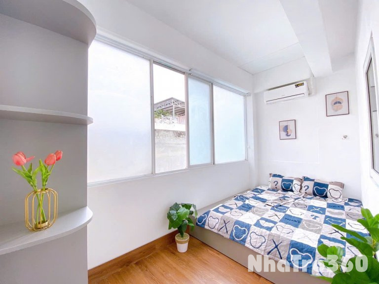 CHO THUÊ STUDIO CỬA SỔ TÁCH BẾP FULL NỘI THẤT QUẬN 10 NGAY ĐẠI HỌC KINH TẾ
